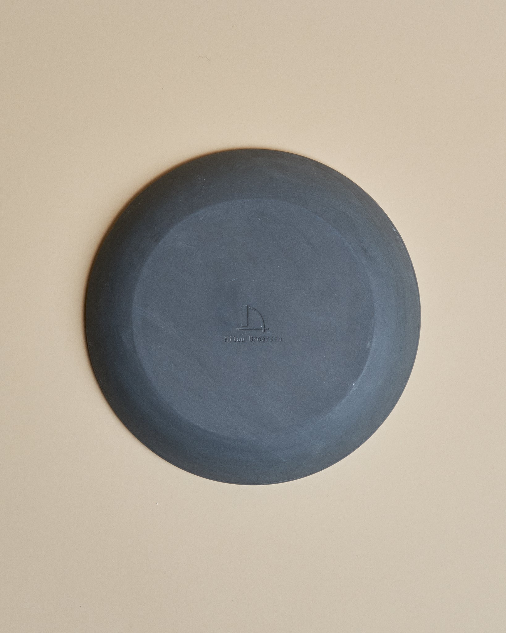 Comfort Plate - Charcoal