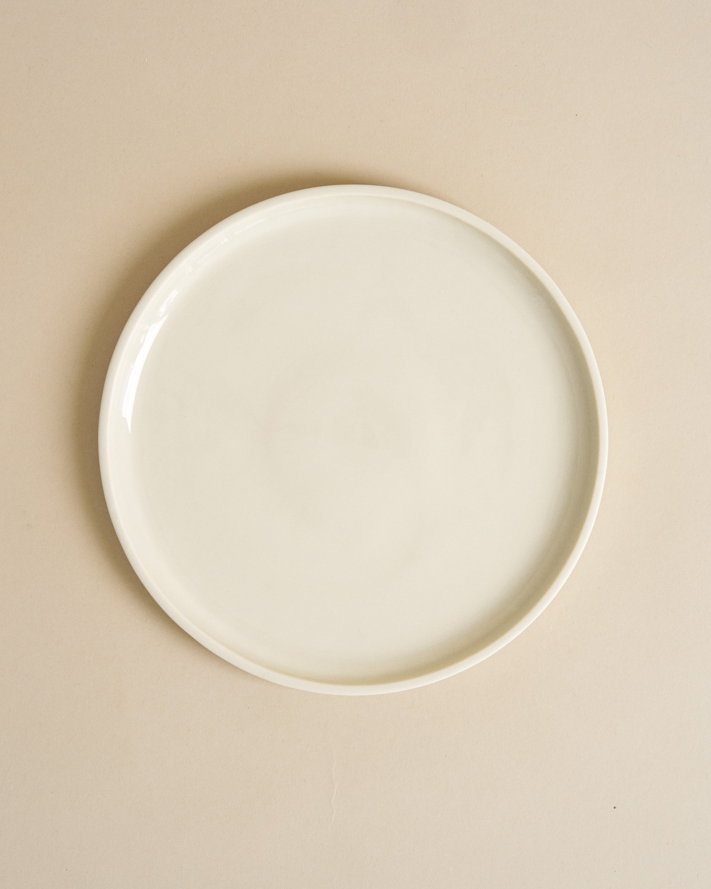 Stack Plate Medium - Coconut